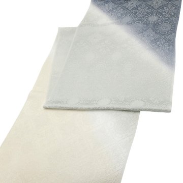 和小物さくら 帯揚げ 華紋格子斜めぼかし 鉄御納戸と白緑と白黄＜即日発送可＞の画像