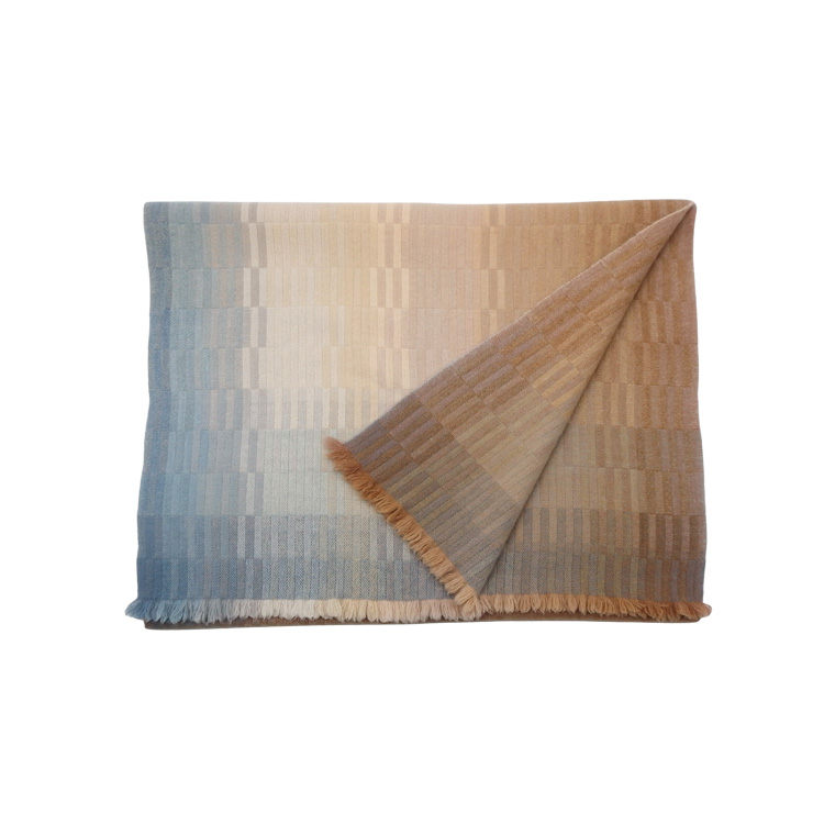 高見由香 「朝焼け」 二重織り（手織）の大判カシミヤ（カシミア）ストール＜即日発送可＞の画像