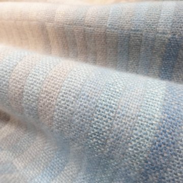 高見由香 「朝焼け」 二重織り（手織）の大判カシミヤ（カシミア）ストール＜即日発送可＞の画像