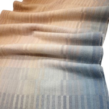 高見由香 「朝焼け」 二重織り（手織）の大判カシミヤ（カシミア）ストール＜即日発送可＞の画像