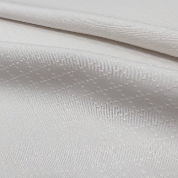 京都丹後の機屋×千成堂着物店 「野蚕白着尺 菱」 白梅鼠（色無地） ＜お仕立て代込＞の画像