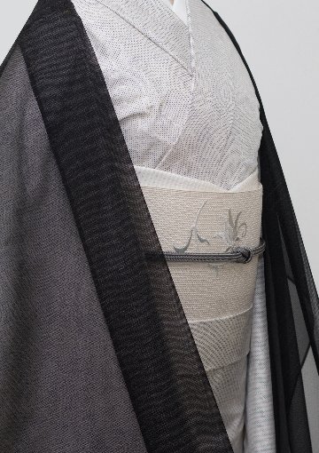 渡敬 帯揚げ 行儀角通し ドット 白鼠＜即日発送可＞の画像