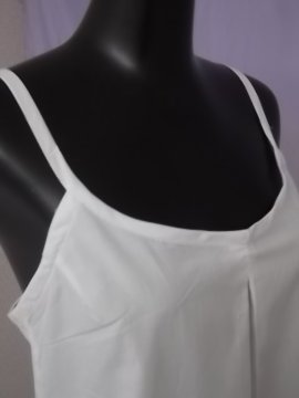 行衣　女性用肌着　ロングキャミソールの画像