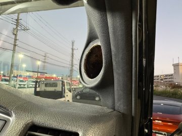 200系ハイエース専用Aピラー５cmスピーカーキット（ピラー＋生地張り）の画像