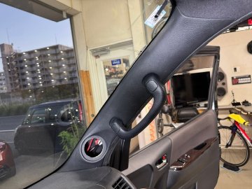 200系ハイエース専用Aピラー５cmスピーカーキット（ピラーのみ）の画像