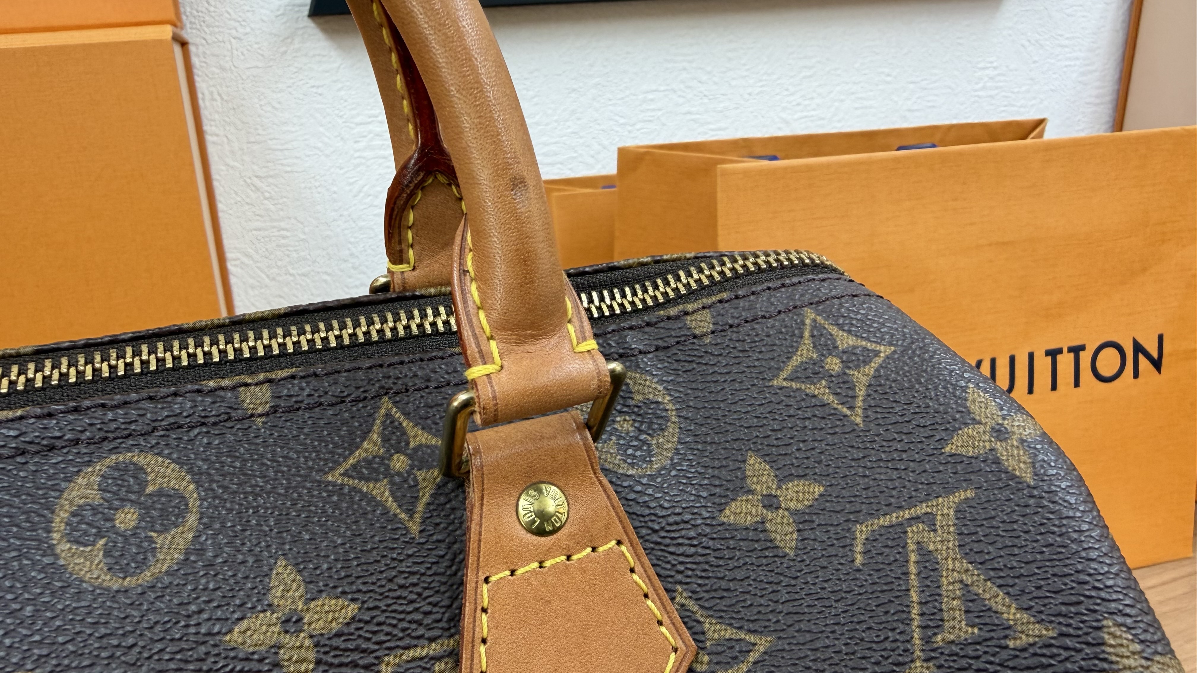 LOUIS VUITTON(ルイヴィトン) スピーディ30 モノグラム M41526 レディース バッグの画像