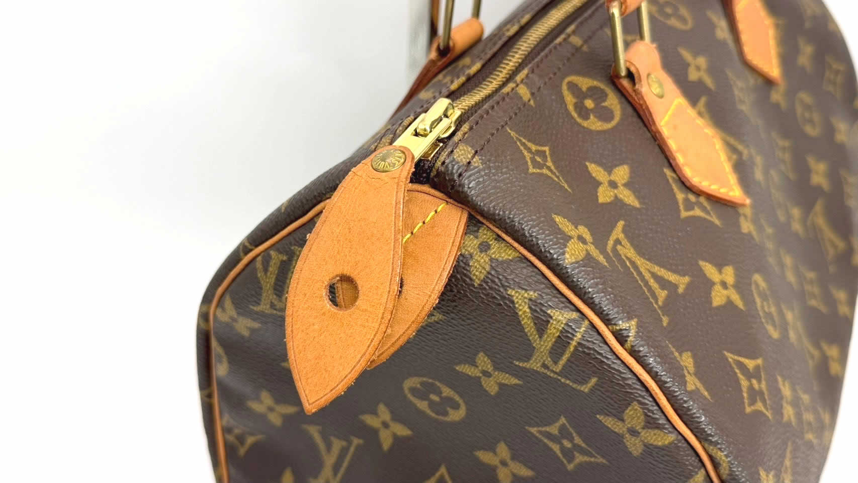 LOUIS VUITTON(ルイヴィトン) スピーディ30 モノグラム M41526 レディース バッグの画像