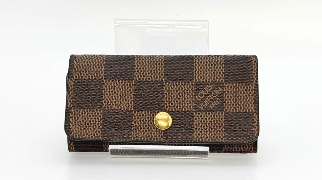 LOUIS VUITTON(ルイヴィトン) ミュルティクレ４キーケース N60385 ダミエの画像