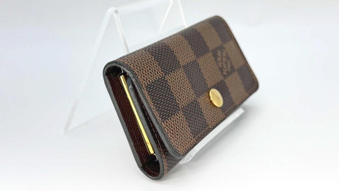 LOUIS VUITTON(ルイヴィトン) ミュルティクレ４キーケース N60385 ダミエの画像