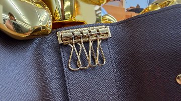 LOUIS VUITTON(ルイヴィトン) ミュルティクレ４キーケース N60385 ダミエの画像