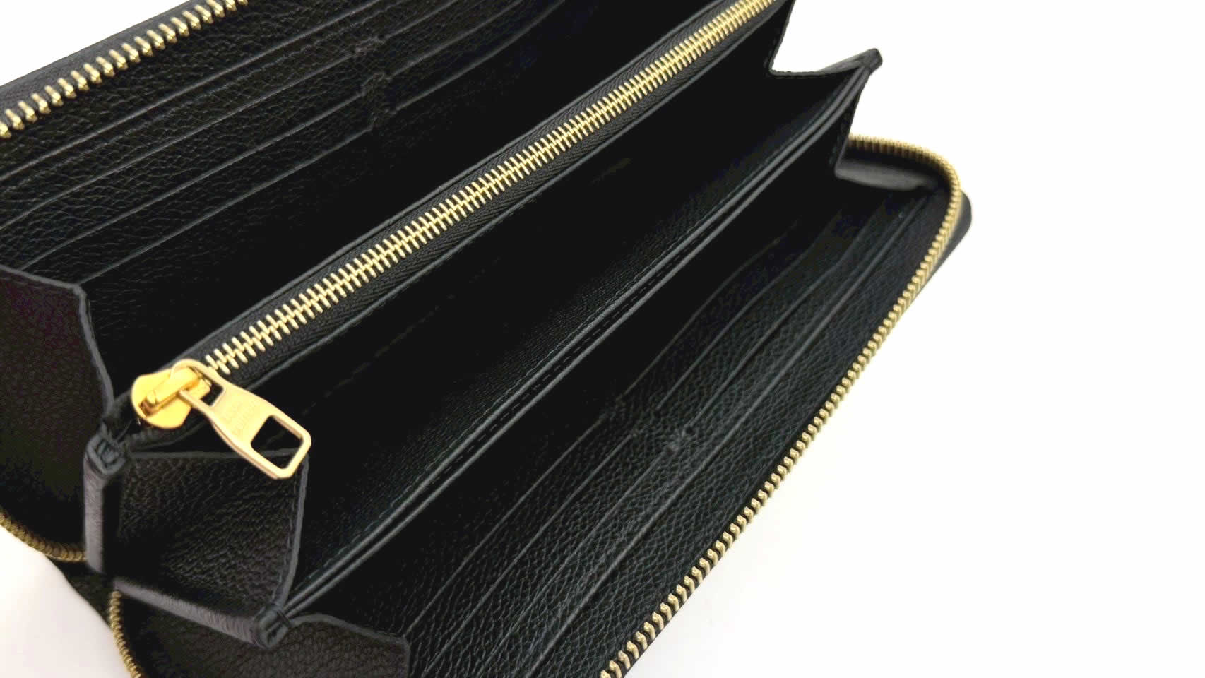 LOUIS VUITTON(ルイヴィトン) ジッピーウォレット M80481 バイカラー モノグラム アンプラントの画像