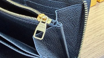 LOUIS VUITTON(ルイヴィトン) ジッピーウォレット M80481 バイカラー モノグラム アンプラントの画像