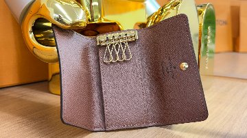 LOUIS VUITTON(ルイヴィトン) ミュルティクレ４キーケース M69517 モノグラムの画像