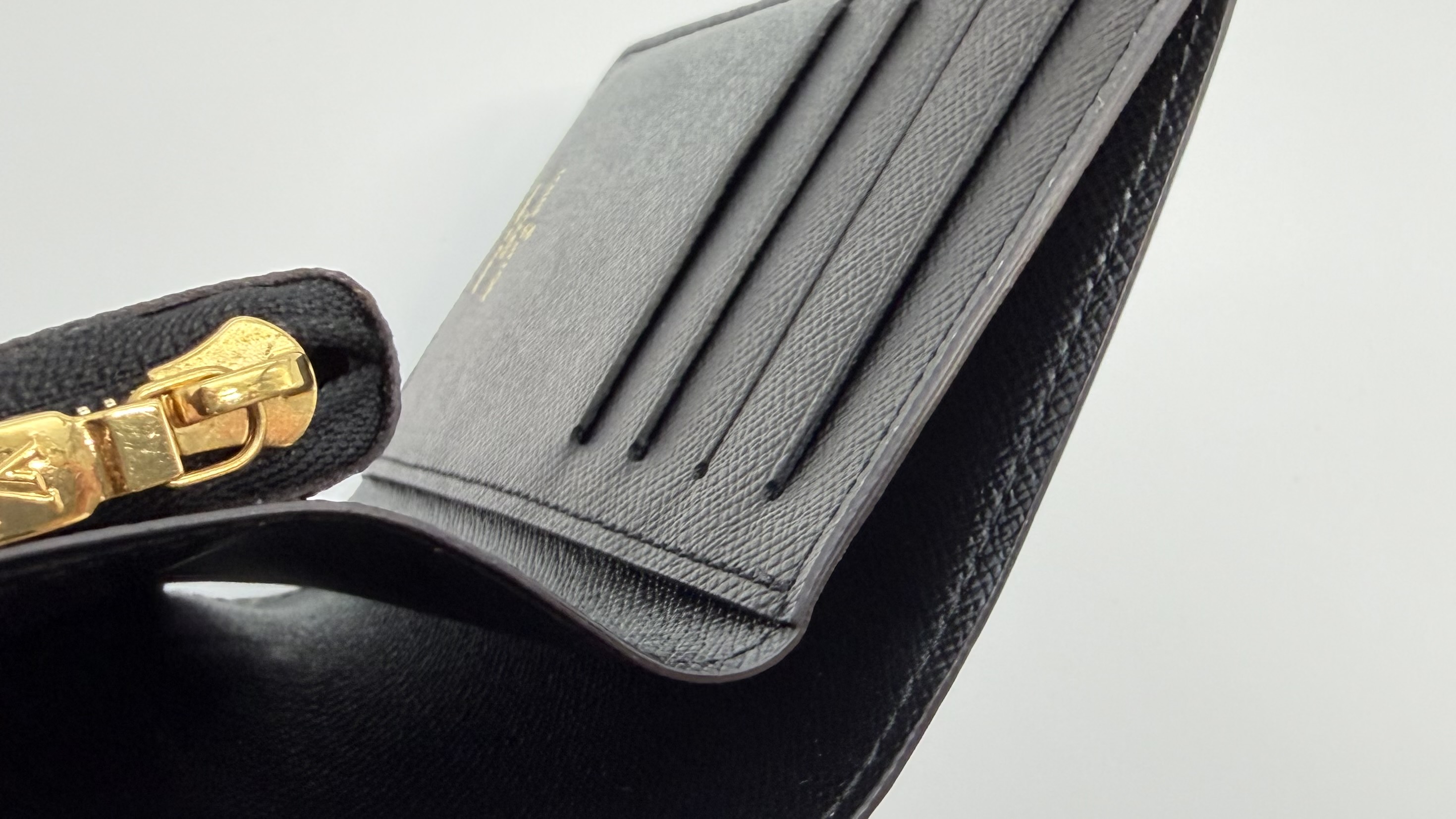 LOUIS VUITTON(ルイヴィトン) ポルトフォイ ユジュリエット M69432 モノグラム ジャイアント リバースの画像