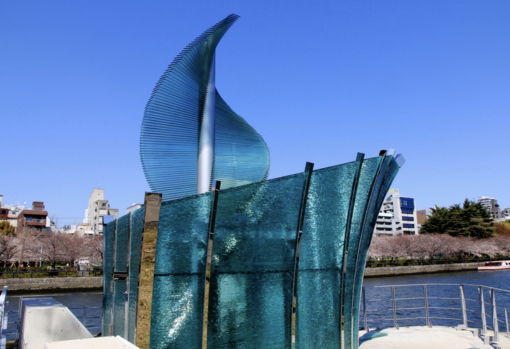 Glass Fountain for internationalの画像