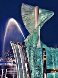 Glass Fountain for internationalの画像