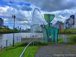 Glass Fountain for internationalの画像