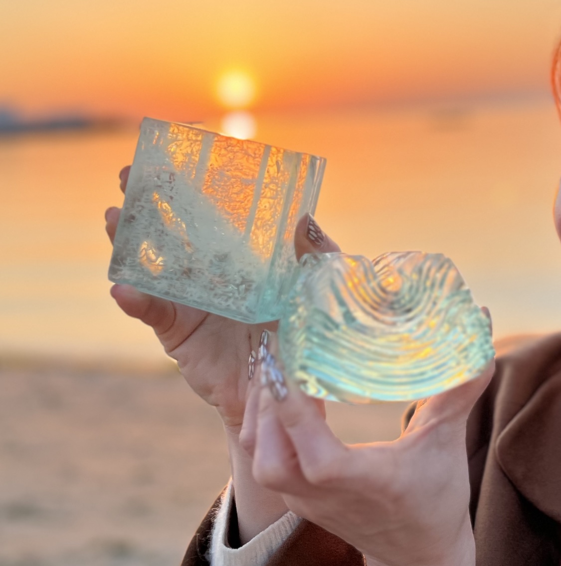 [Gentle Waves] Glass Art (international shipping free)の画像