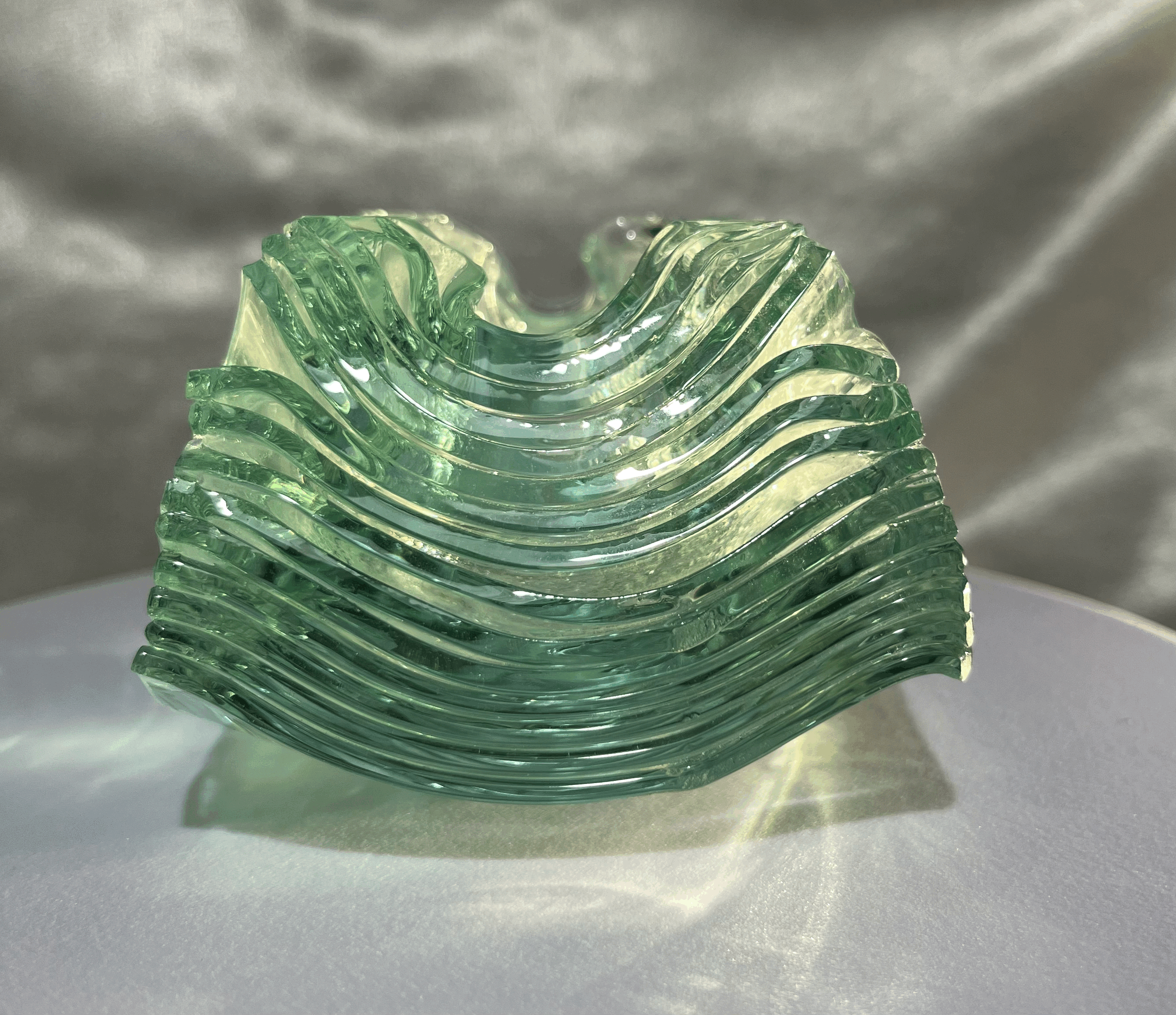 [Gentle Waves] Glass Art (international shipping free)の画像