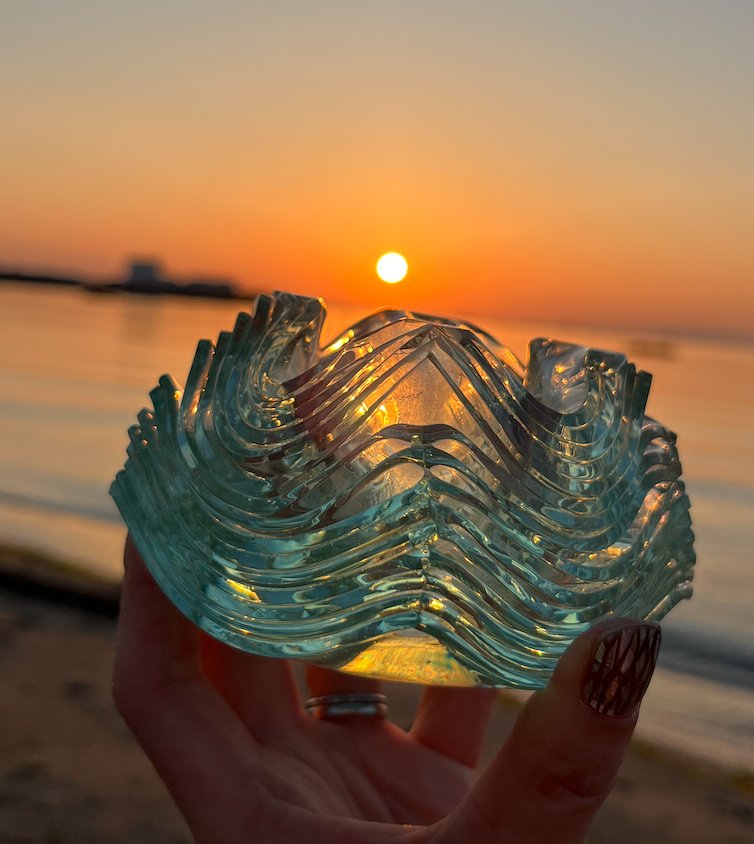 [Gentle Waves] Glass Art (international shipping free)の画像