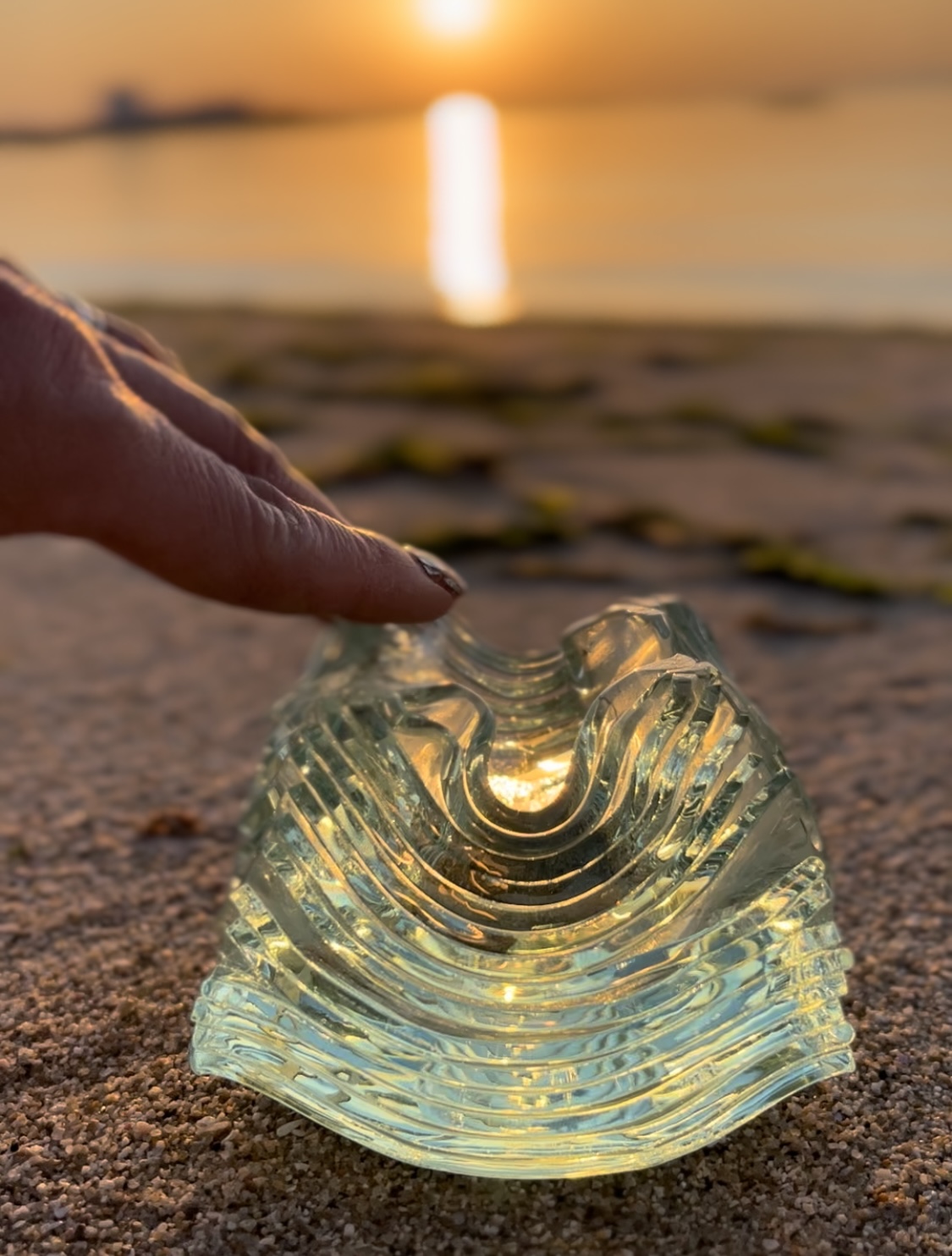 [Gentle Waves] Glass Art (international shipping free)の画像