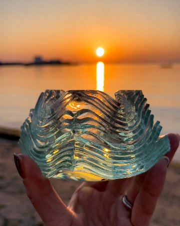 [Gentle Waves] Glass Art (international shipping free)の画像