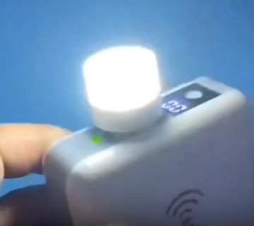 USB LED電灯　白色の画像