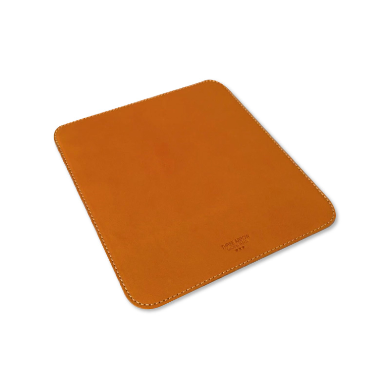 栃木レザー マウスパッドの画像