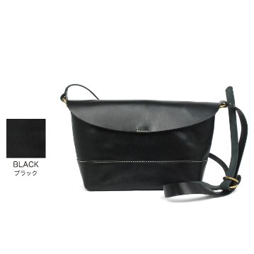 栃木レザー ショルダーバッグの画像