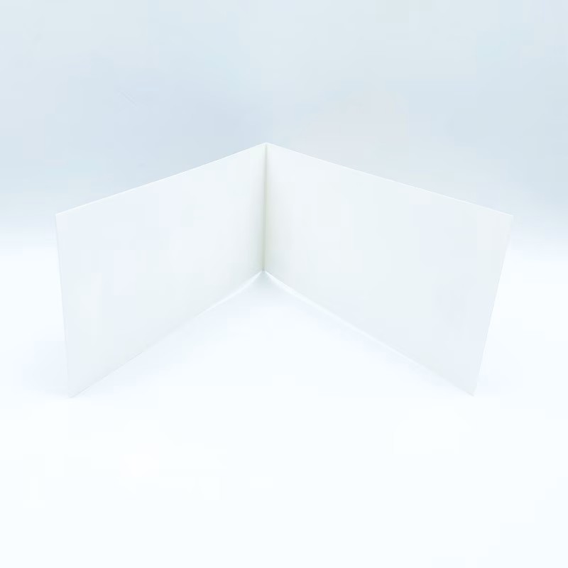 レズリーアンアイボリー 猫の輸入グリーティングカード封筒付　Chesterton, Twiglet and Gemma on rooftopsの画像