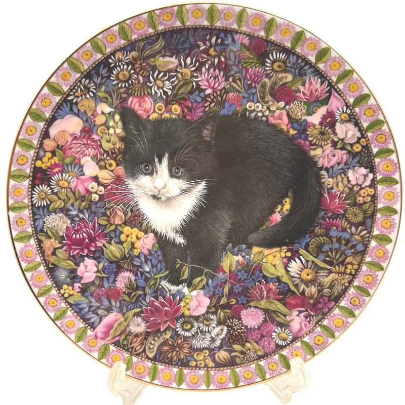 エインズレイ レズリー・アン・アイボリー猫の絵皿 Meet My Kittens 10月チェスタートンの画像
