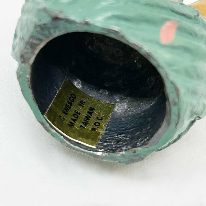 ENESCO 毛糸で遊び猫のミニチュア メタルフィギュア シンブルの画像