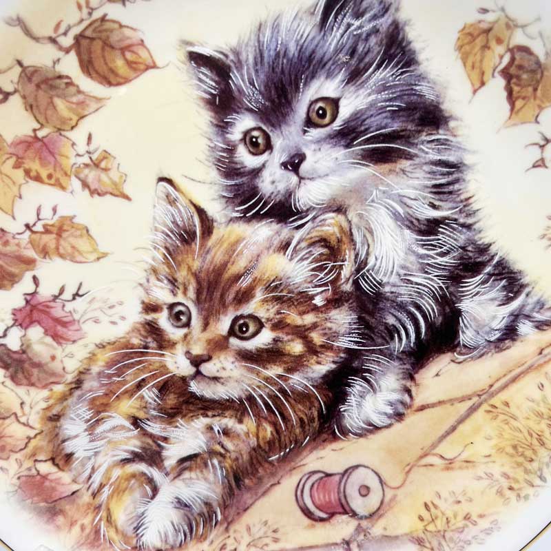 英国 Hudson & Middleton 猫の絵皿　2匹の子猫の画像