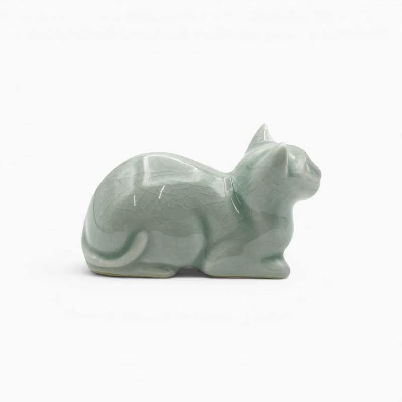 ヴィンテージ青磁の猫　1980年代のアジア製？の画像