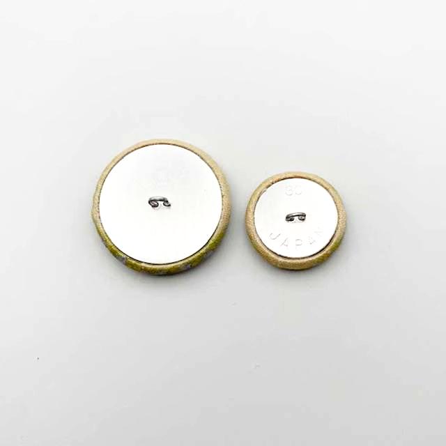 Yanaka Red House Button Galleryオリジナル猫のボタン2個セット　猫のルルとスミレ　の画像