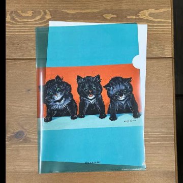 Louis Wain ”There is luck in odd numbers" クリアファイル A4サイズ TIM & SAILORオリジナルの画像