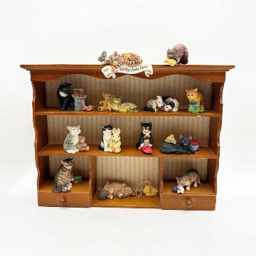 レズリーアンアイボリー CATS AMONG THE TOYS　猫フィギュリン12体と専用ディスプレイラックのセット 1994年 ENESCOの画像