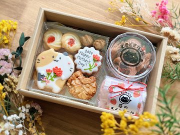 【5/10発送】母の日お菓子セットの画像