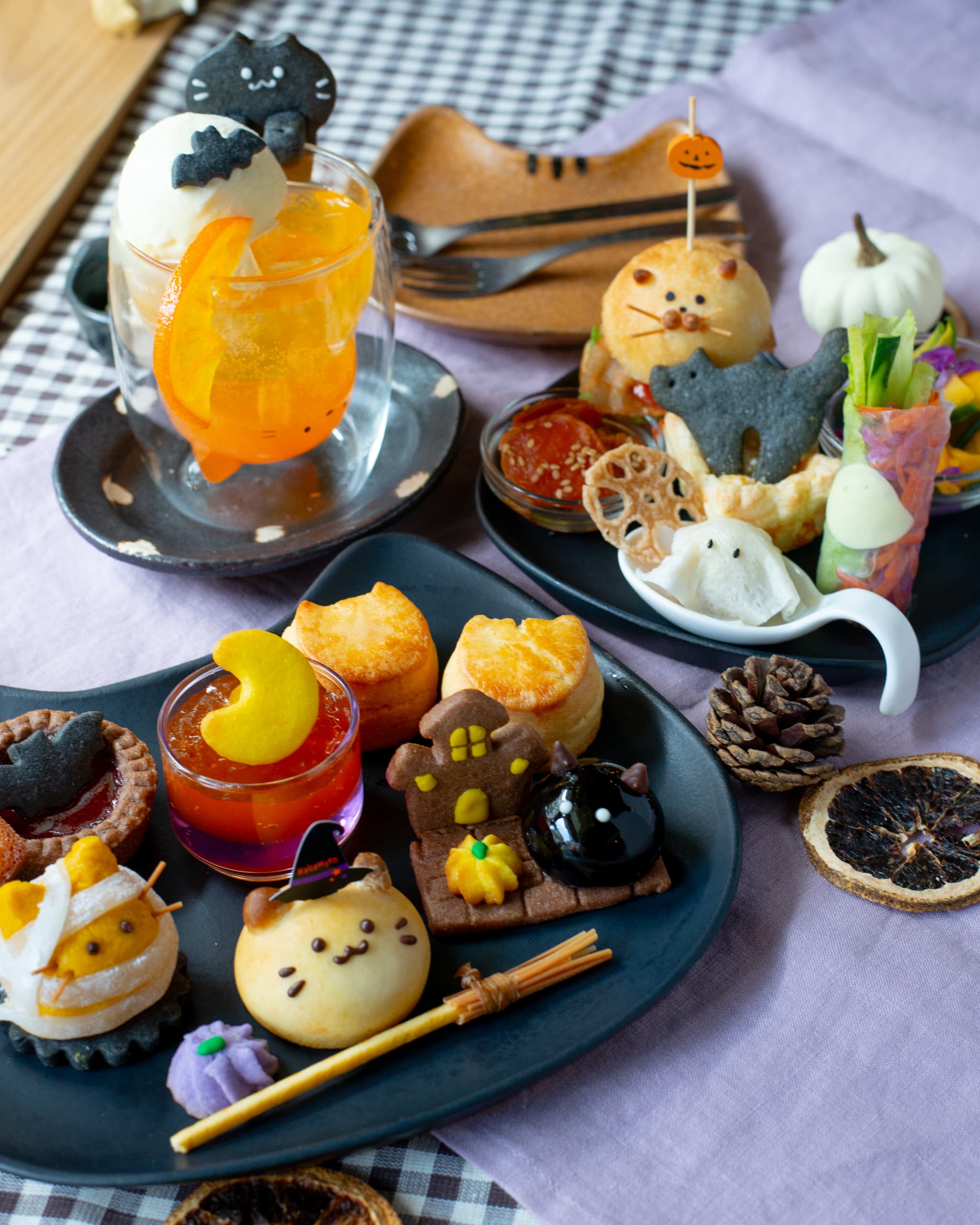 【9月】にゃんこアフタヌーンティー(喫茶時々、雨さんコラボ＆さがおうじさんコラボ)＆カレーの日「抽選」申込の画像