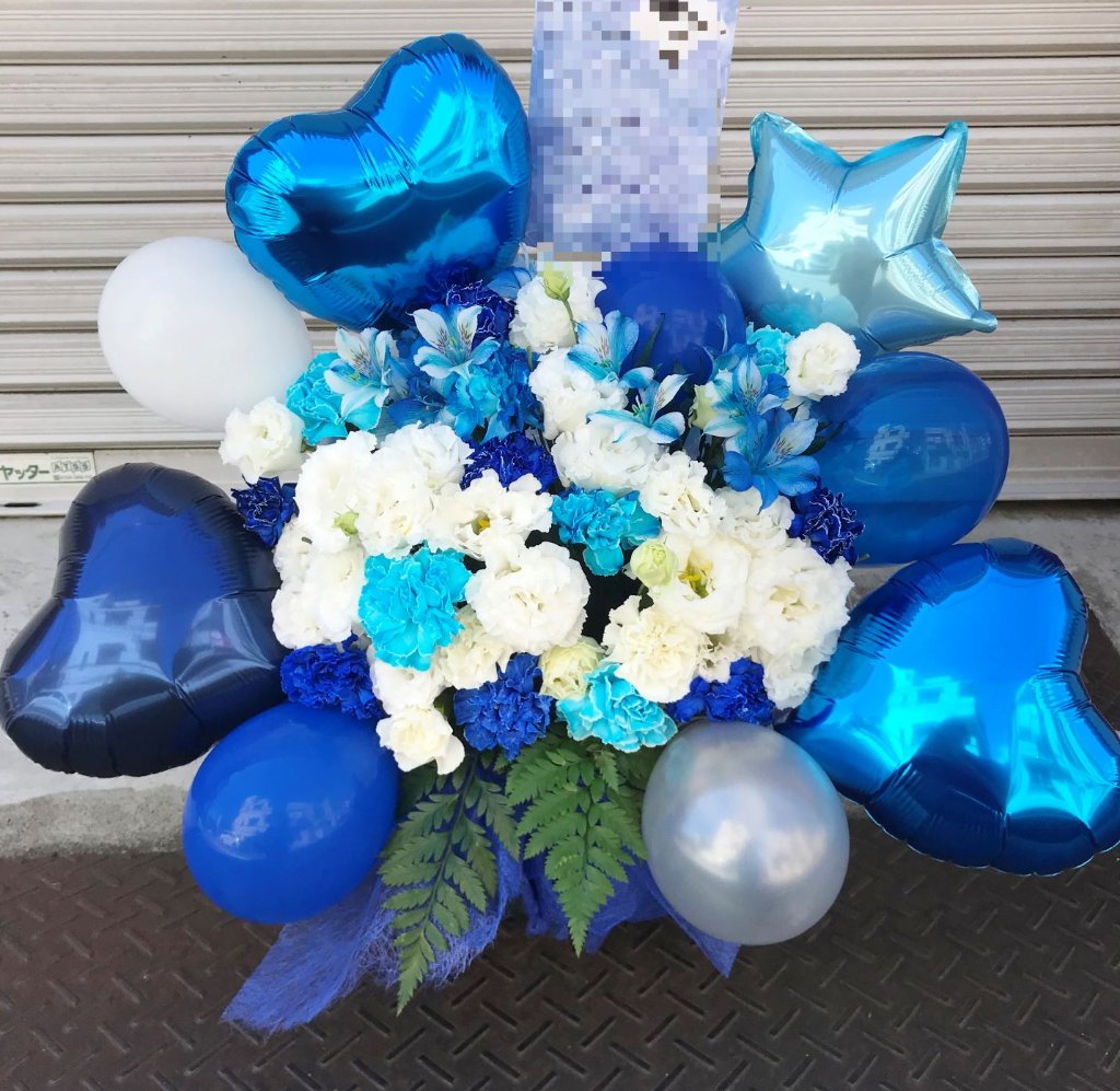 お任せ　お花と風船のアレンジ（fba112）の画像