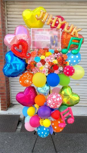 siena バルーンフラワースタンド３万５０００円の画像