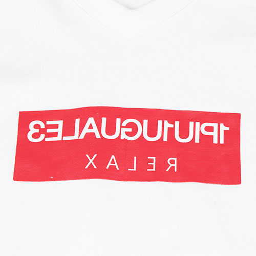 1piu1uguale3/ウノ ピゥ ウノ ウグァーレ トレ リラックス/Tシャツ/ロゴ/ホワイト画像