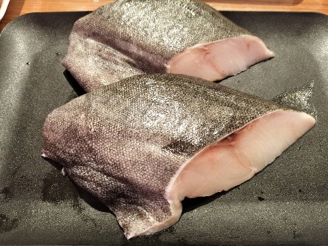 魚市名物 特大、銀ダラ、1切の画像