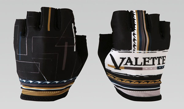  FALL（フォール） グローブの画像