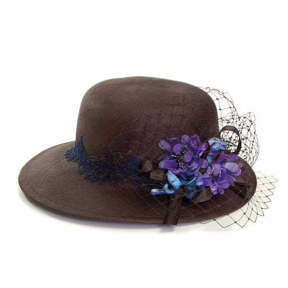 Healing Bluish Violetの画像