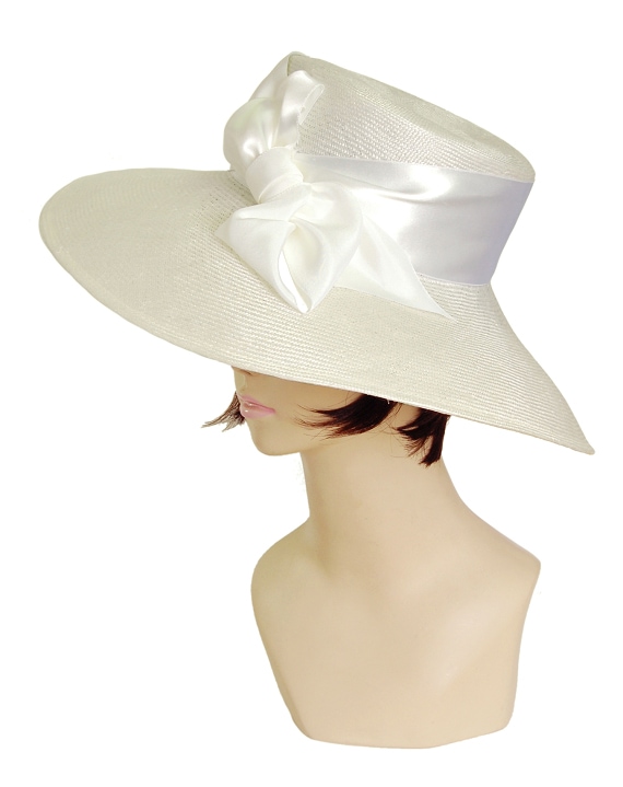 White Dressの画像