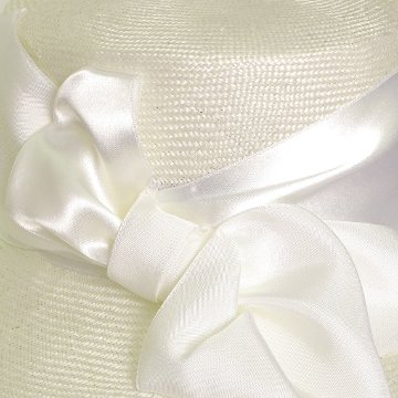 White Dressの画像