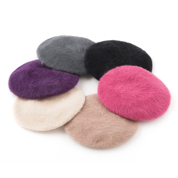 Pure Angora Beretの画像