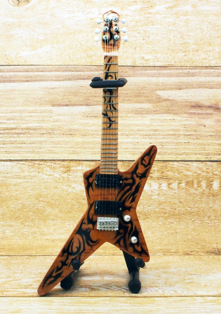 【中古】 手型入りワンフォーム・ギター・コードブック/中央アート出版社/中央アート出版社 手型入りワンフォーム・ギター・コードブック / 斎藤まもる