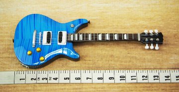 Musical Story Artist motif 1/6 15cm ミニチュア ギター 楽器 Double Cutaway Aqua Blueの画像